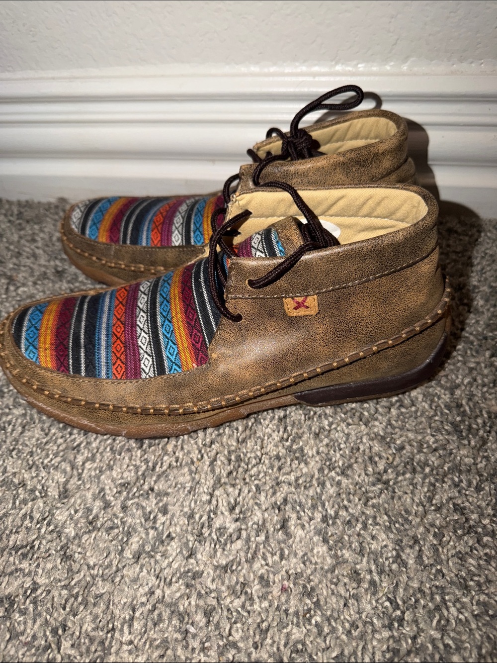 Twisted X Brown Leather Chukka Boots with Multicolor Textile